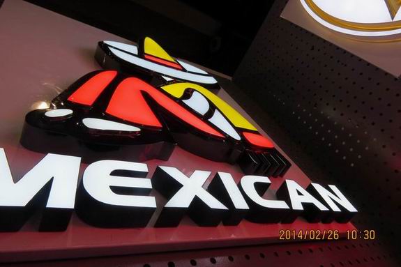 mexican稻草人樹脂字