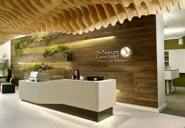 提升公司門面顏值 前臺背景墻該這么設(shè)計