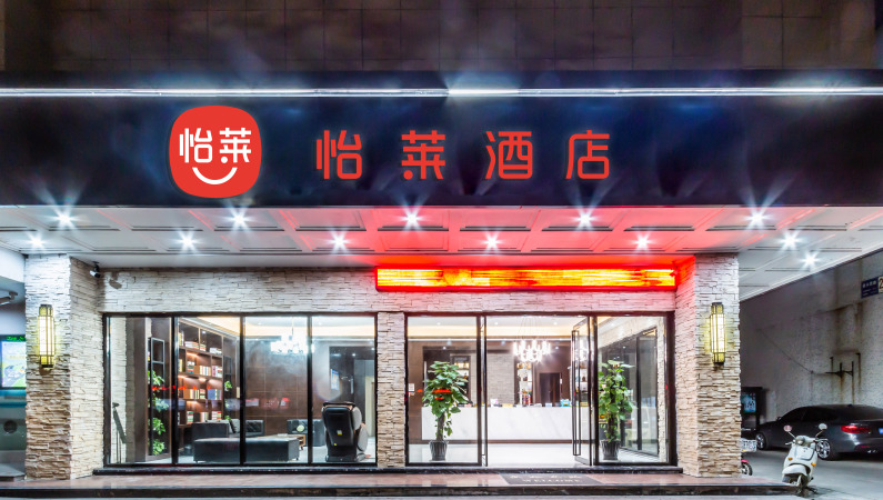 外露發光字與吸塑字性價比哪個高