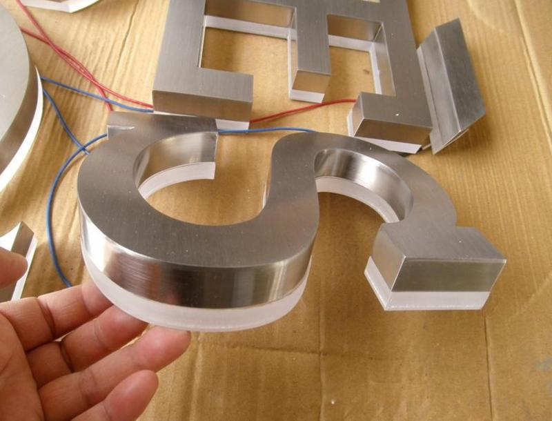 不銹鋼背發光字