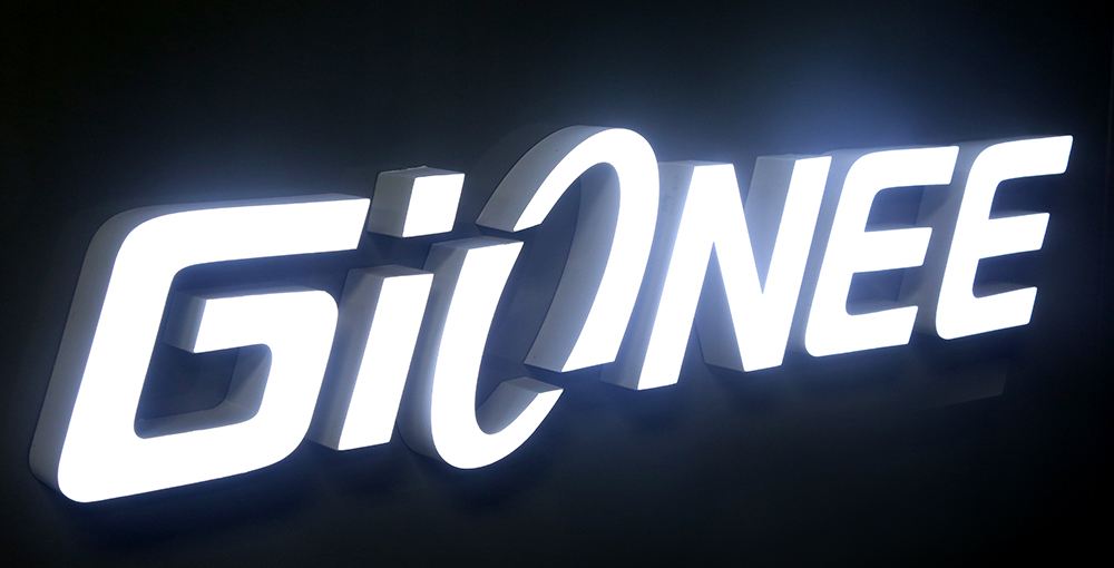 招牌發光字對店面宣傳的重要性